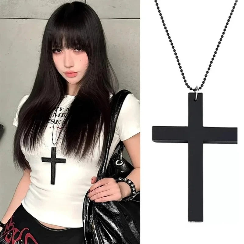Fashion Punk Gothic Wood Cross Pendant Necklace for Women Men Halloween Vintage Black Hip Hop Y2K Accessories Party Jewelry Gift